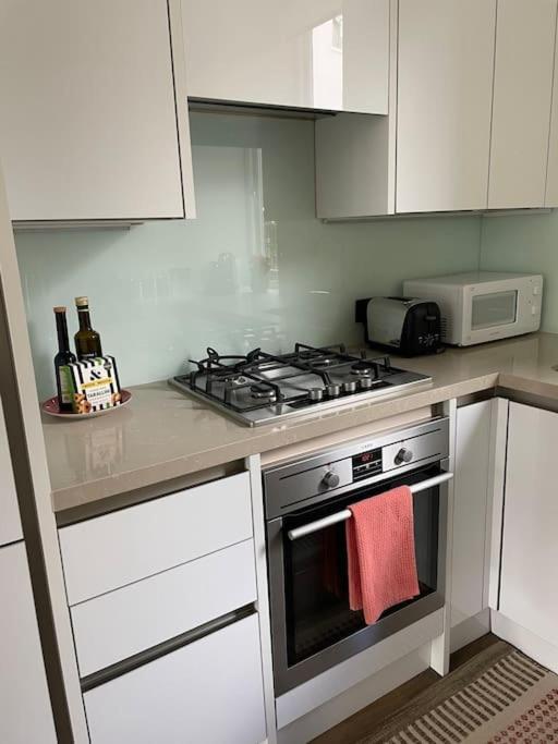 Stylish 3-Bedroom Flat In Kensington Londres Extérieur photo